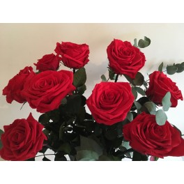 Bouquet de roses avec feuillages